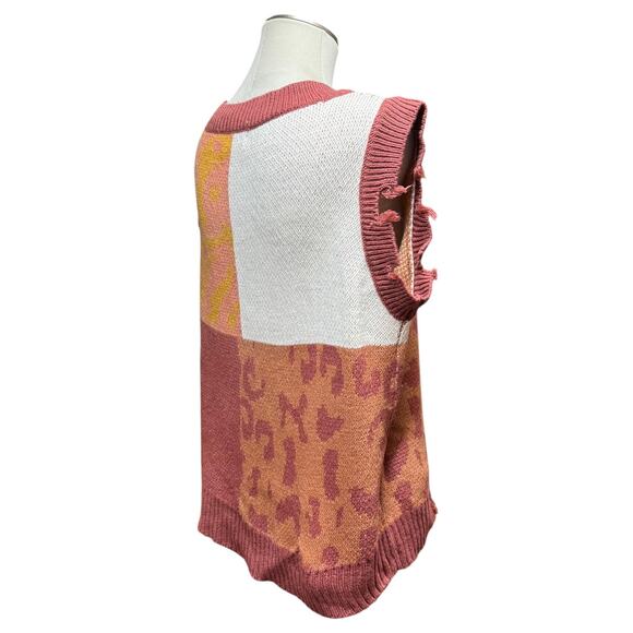 Umgee Wild Ride Sweater Vest Distressed V-Neck Red Brick Animal Print Small - Picture 5 of 6